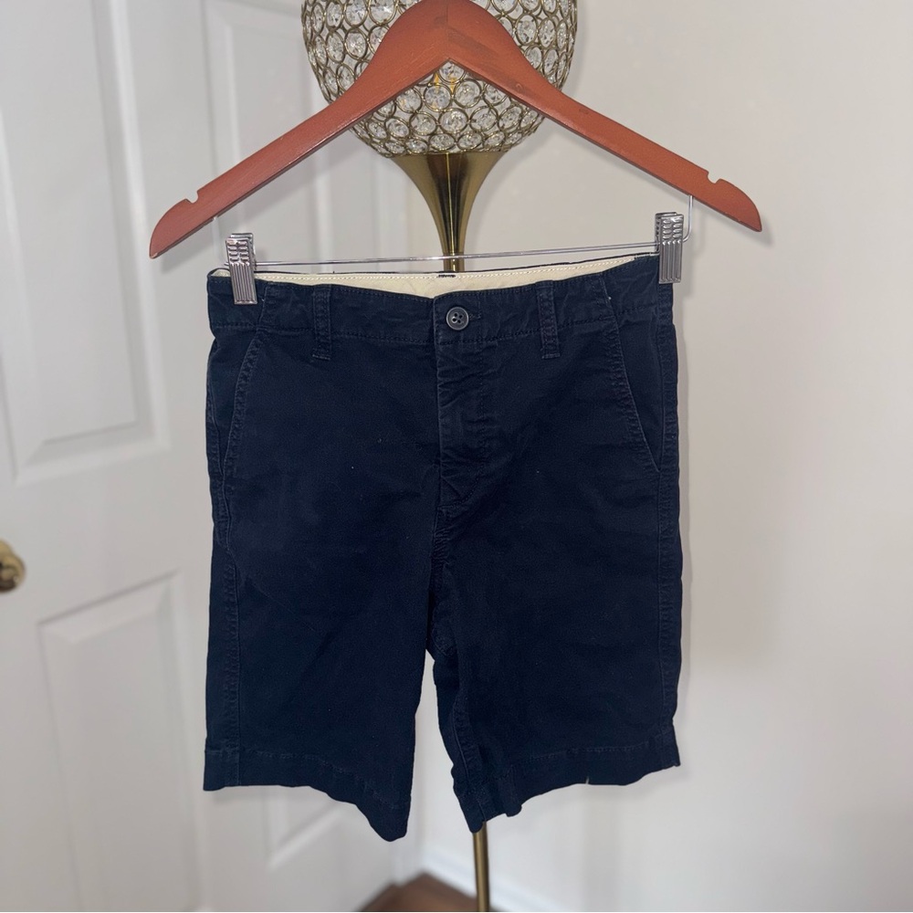 *Gap navy blue boy shorts 
Size 16
98% cotton
2% Lycra
